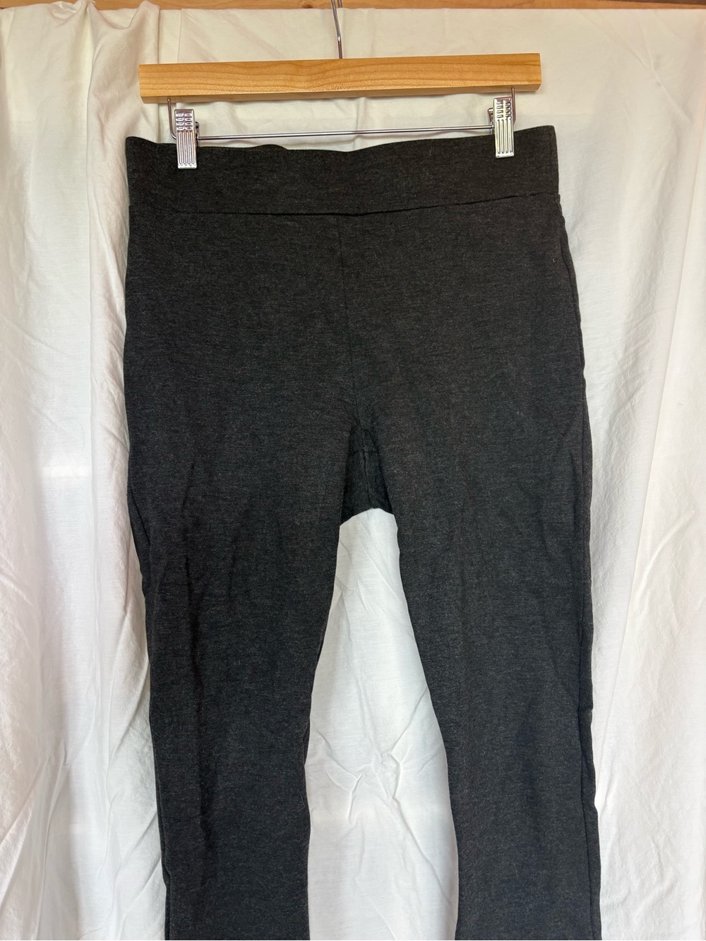 LOFT Dark Gray Knit Leggings
